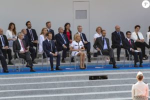 フランス革命祭2018_シェンロン首相、マクロン大統領、大統領夫人、フィリップ首相、河野外務大臣